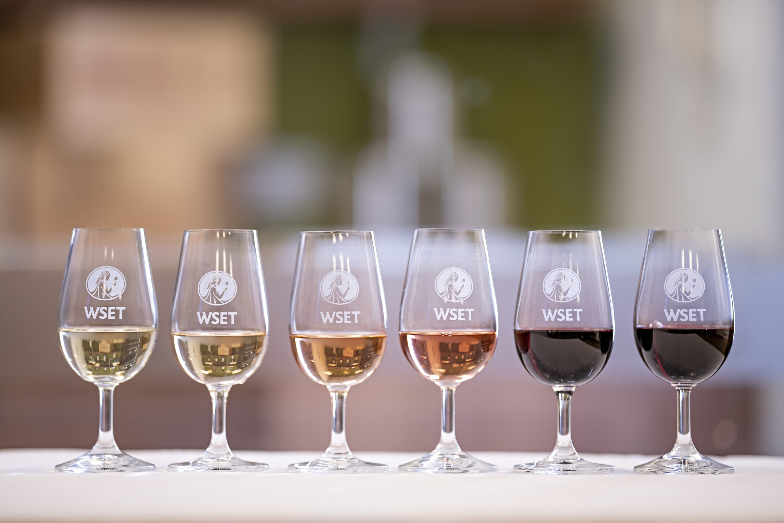 WSET in Wine kurser hos The Wine Hub
